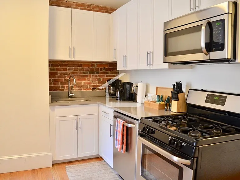 42 E Springfield St #3 — Photo 5