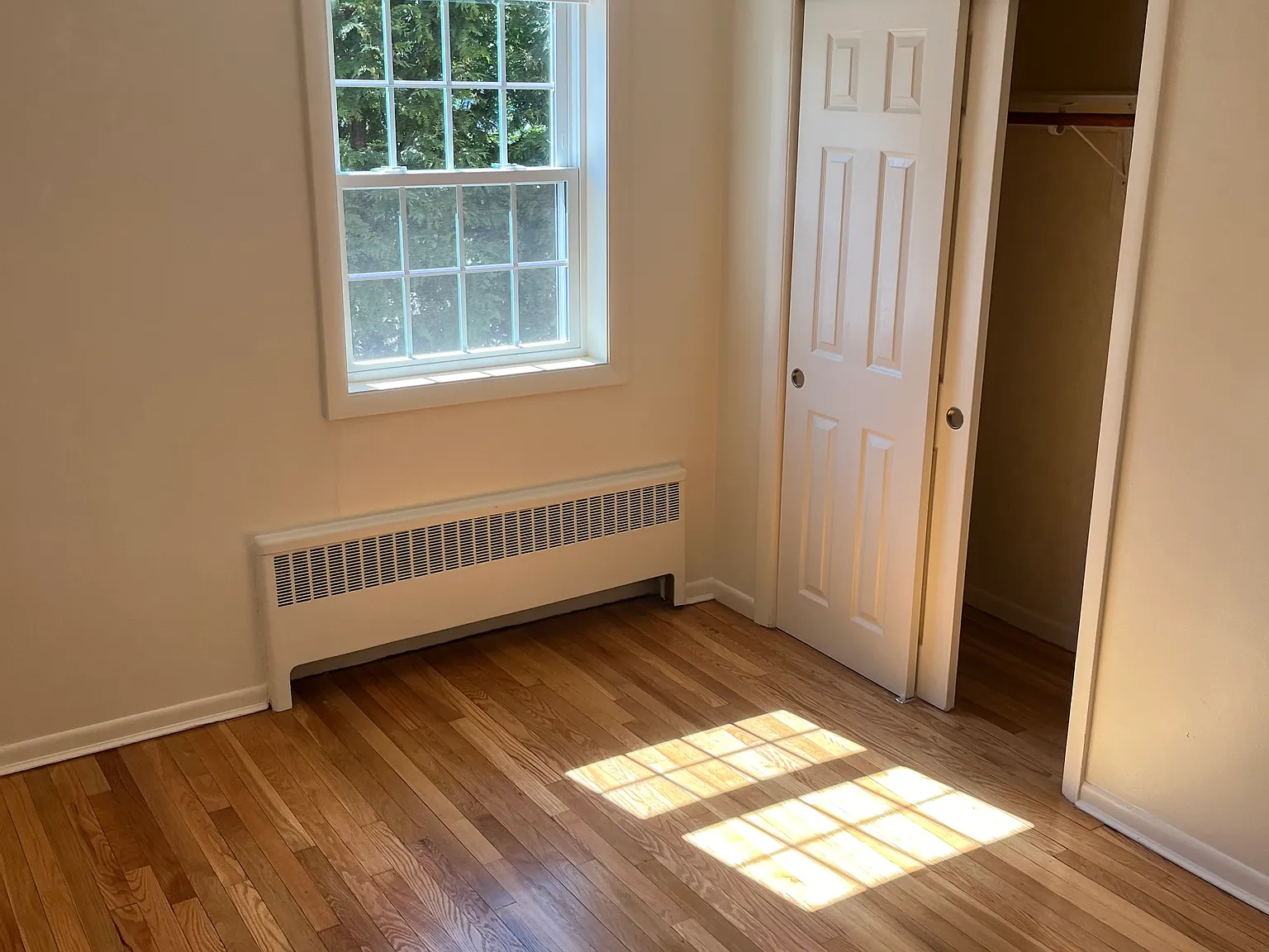 2 bed, 753 sqft, $2,215 — Photo 2