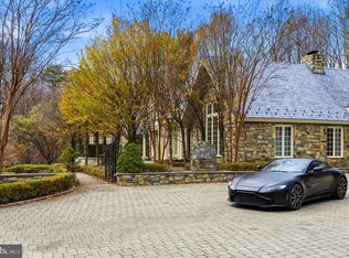 9324 Georgetown Pike, Great Falls, VA