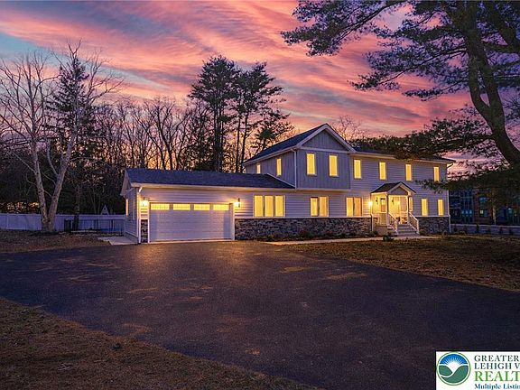 3rd image of 300 Witmer Rd