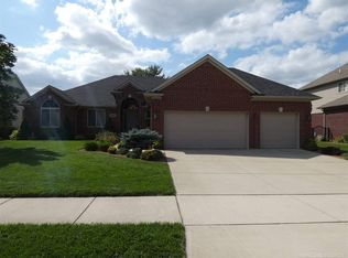50435 Kapalua Dr, Update, MI