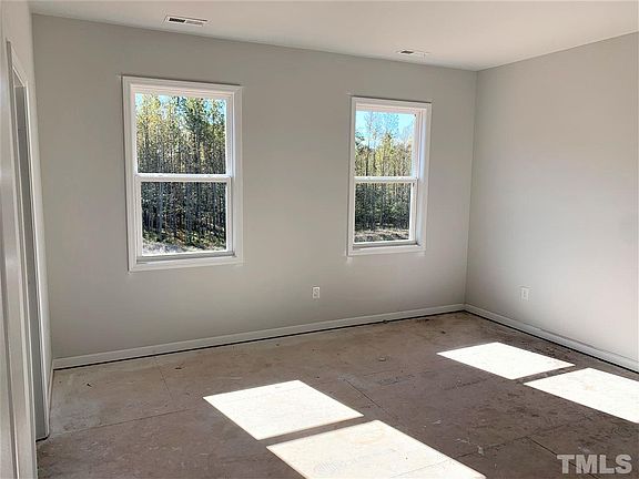 5th image of 557 W Copenhaver Dr #81
