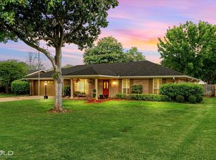 203 Kensington Ave, Bossier City, LA 71111