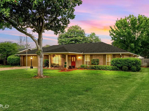 203 Kensington Ave, Bossier City, LA 71111