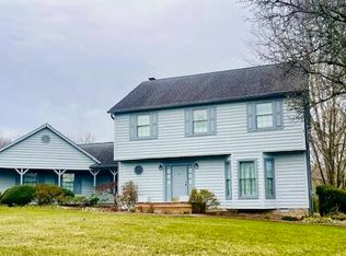 105 Mariner Point Dr, Clinton, TN 37716