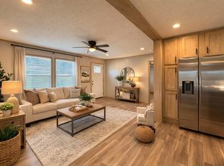 687 Reindeer Cir #188, Midway Park, NC 28544