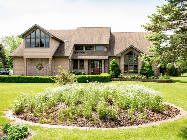 3657 E 101st Ave, Crown Pt, IN 46307