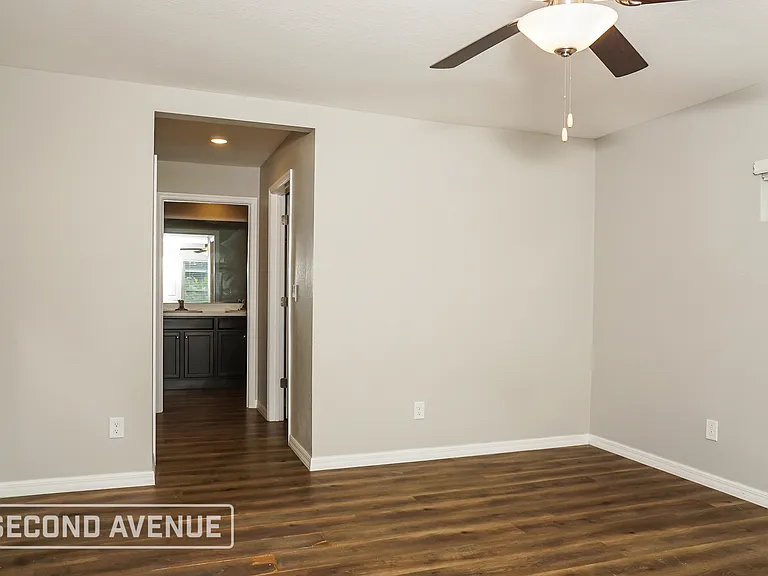 486 Hoffer St — Photo 11
