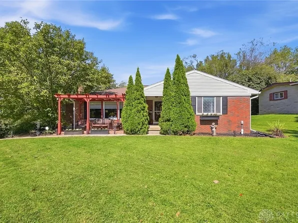186 Meadow Ln, Springfield, OH 45505