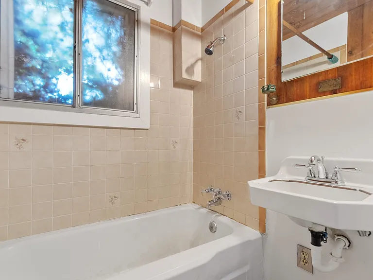2040 S Pearl St — Photo 15