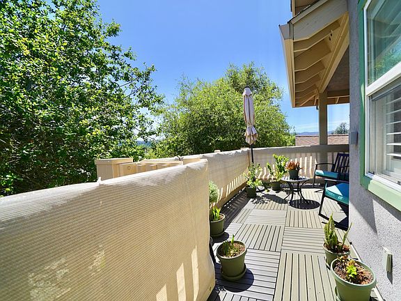 4th image of 268 Blue Bonnet Ln #224