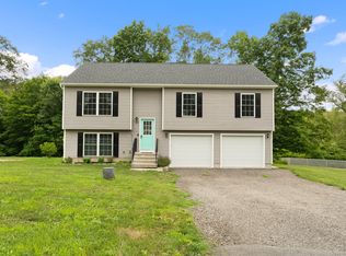 22 Round Hill Ct, Lisbon, CT 06351