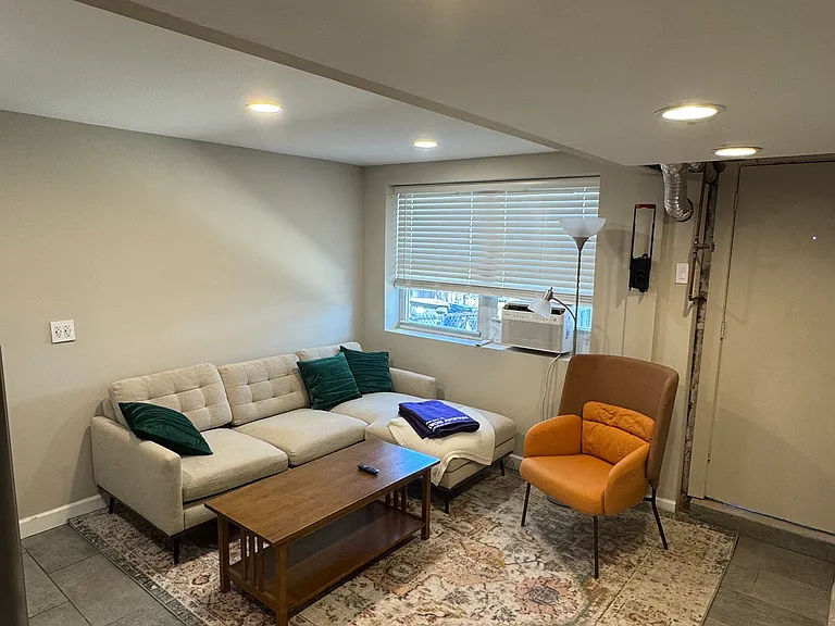 Lyman Pl NE — Photo 8