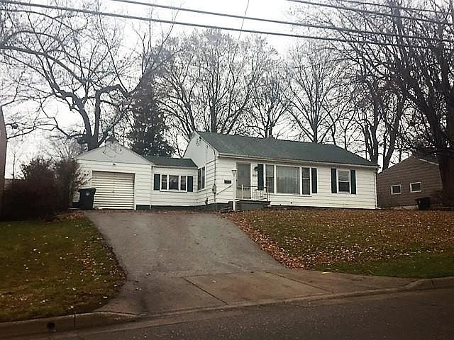 1st image of 1550 Eastwood Ave
