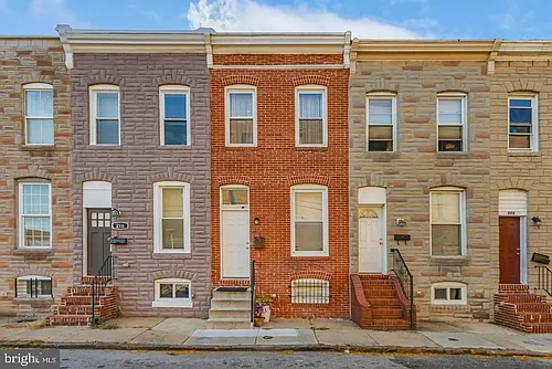 218 N Glover St Photo 1