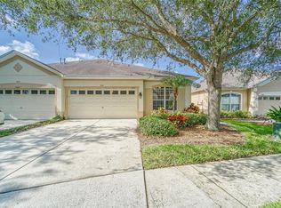 7447 Surrey Wood Ln, Apollo Beach, FL 33572