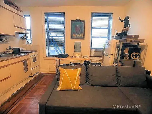 Rented by JM Preston Properties LLC | media 8