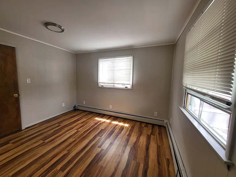 44-52 Webster St #3 — Photo 24