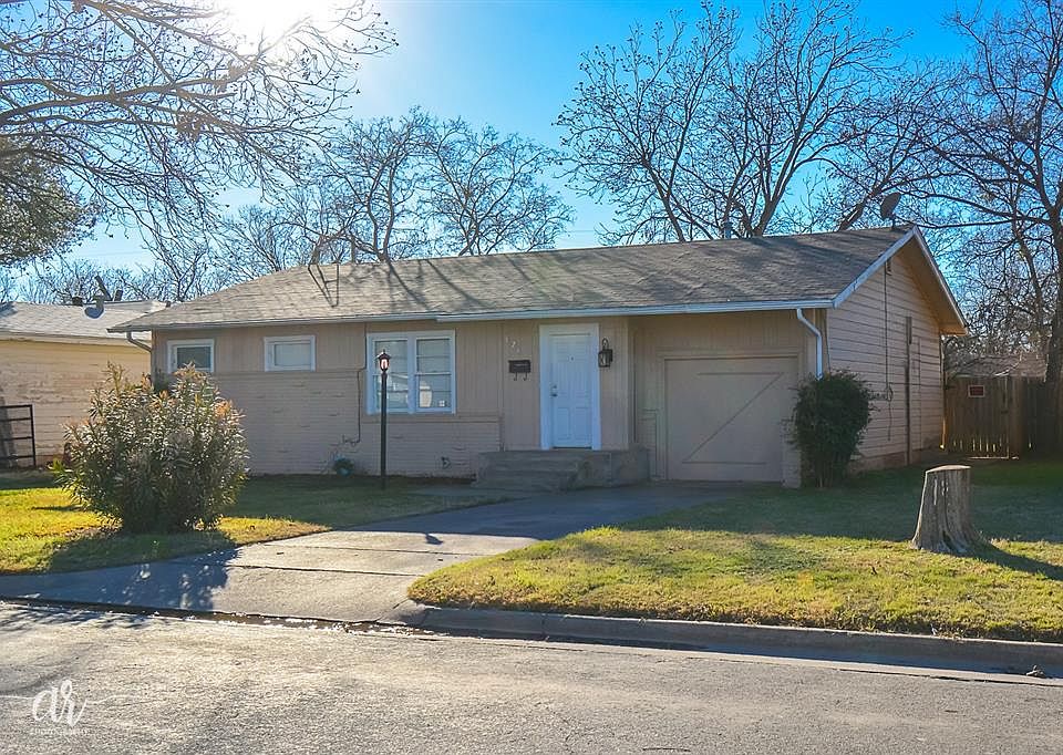 1st image of 626 Woodlawn Dr