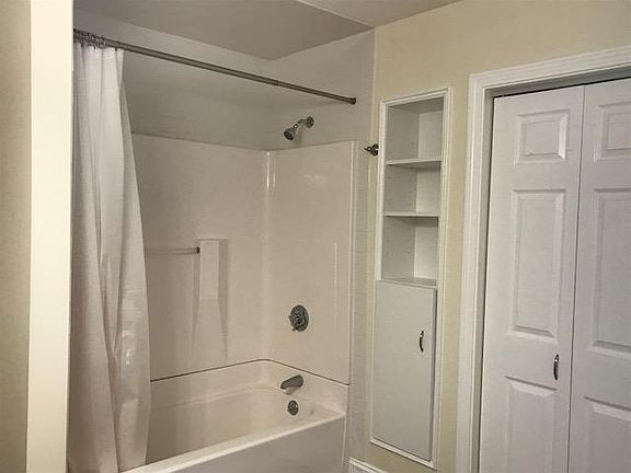 Bathroom with closet w/d hookups