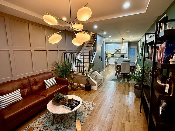 1st Floor Living, Dining, Kitchen