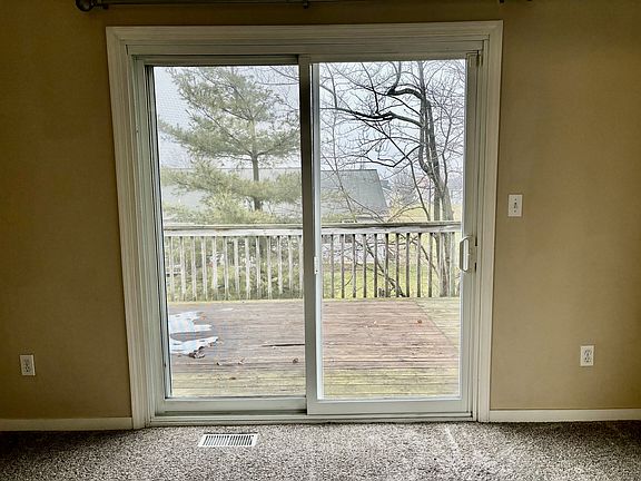 slidersoff livingroom to large deck