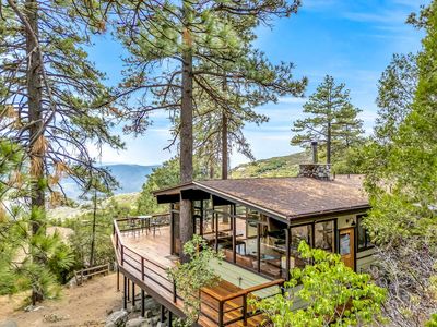 27011 Lookout Ln, Idyllwild, CA, 92549