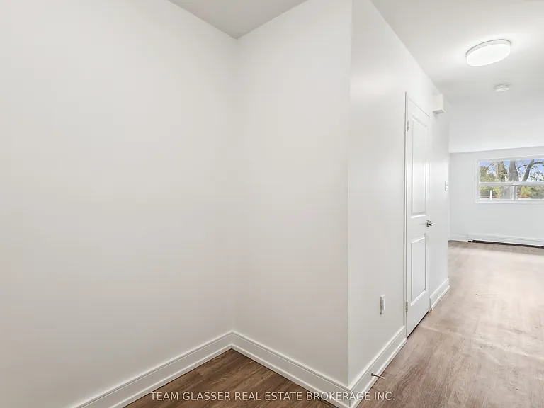 1570 Adelaide St N #224 — Photo 7