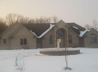 5128 Green Meadow Pl, Sheboygan, WI 53083