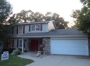 2905 Alleghany Dr NE, Cedar Rapids, IA 52402