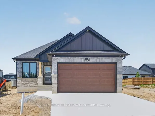 11 Postma Cres, North Middlesex, ON N0M 1A0