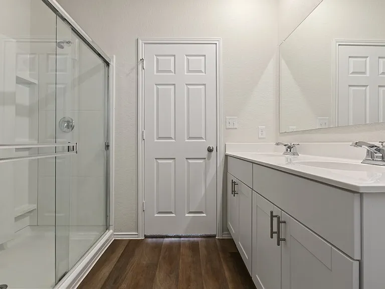 440 Lynwood Gold — Photo 17