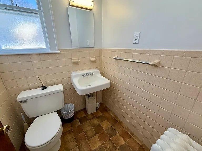 3 Greenough St — Photo 8