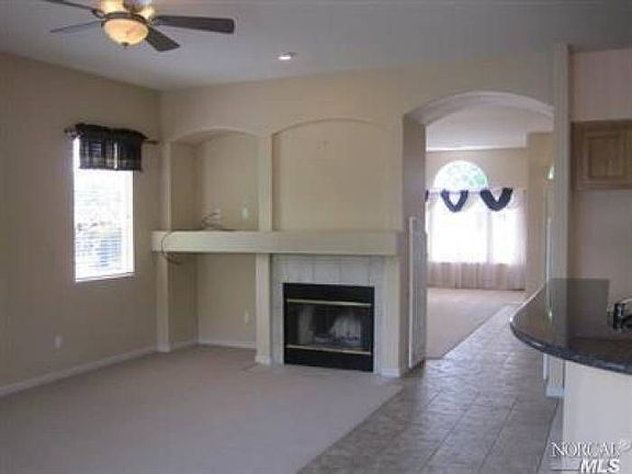 4th image of 1510 Engell Ct