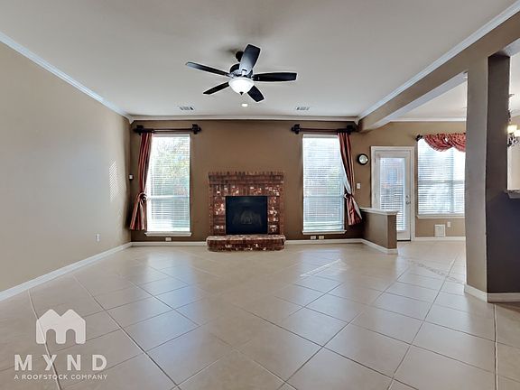 2nd image of 902 Brighton Bend Ln