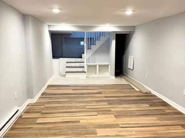 5323 Walnut St Floor 1, Philadelphia, PA 19139