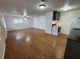 205 S Broad St, Lampasas, TX 76550