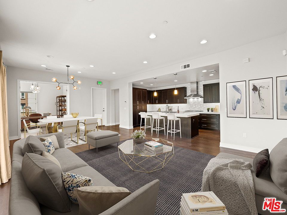 1st image of 5695 Goldeneye Dr #2