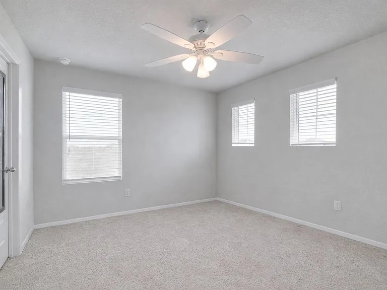 2710 Paragon Fox Dr — Photo 10