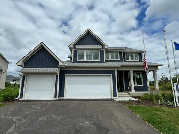 2577 Sofia Ln, Hudson, WI 54016