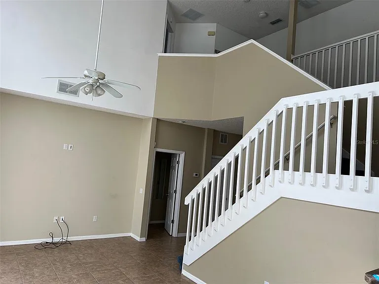 5444 Crepe Myrtle Cir — Photo 9