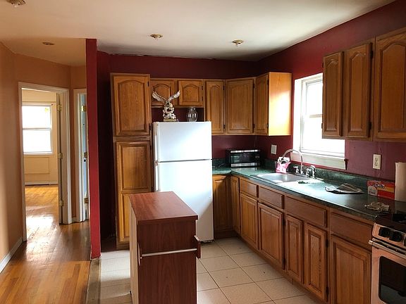 2nd image of 61-10 99th St #3