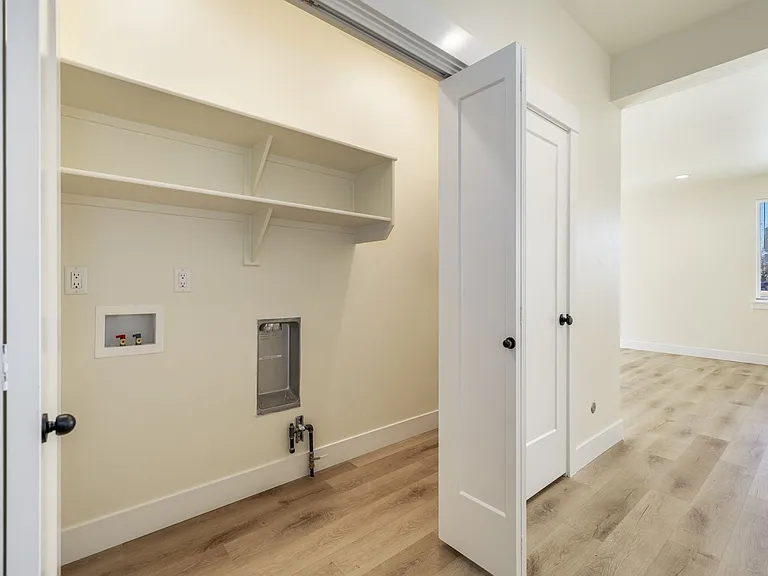 3322 N Cole Rd — Photo 8