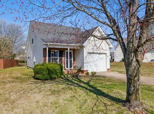1518 Saint Andrews Dr, Murfreesboro, TN 37128