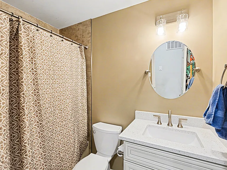 7468 Brighouse Ct — Photo 17
