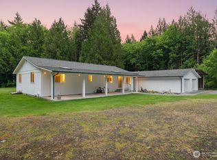 5534 Steamboat Island Road, Olympia, WA 98502