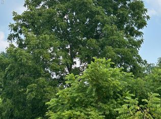 5438 N Henderson Rd, Davison, MI 48423