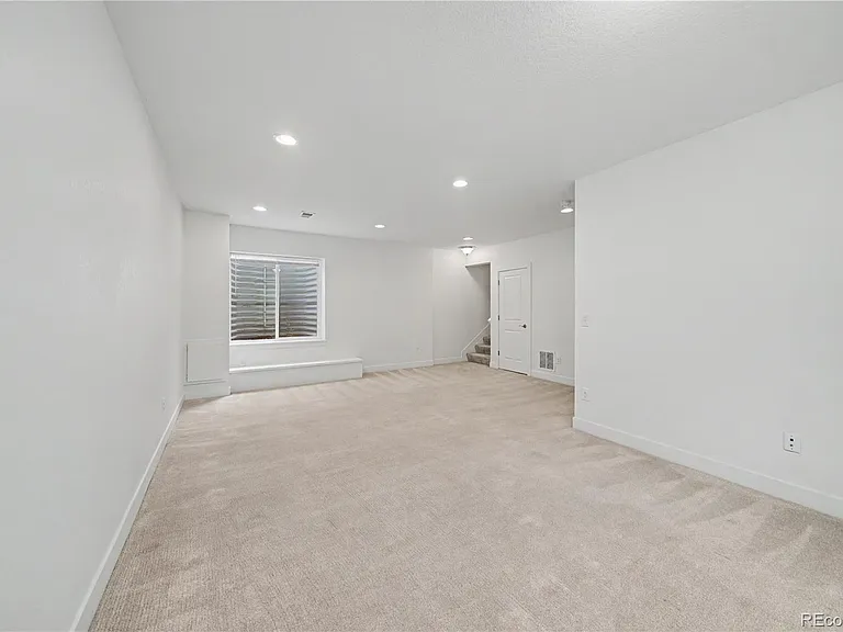 4937 S Addison Way — Photo 25
