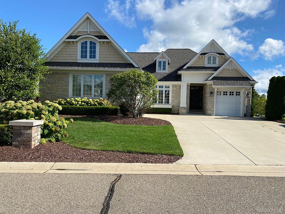 1st image of 10441 Sandpiper Ct