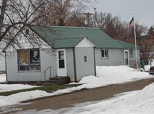 407 Neill St, Buxton, ND 58218